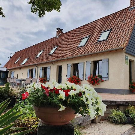 Au Chemin Du Paradis Gite De 10 Personnes 4 Etoiles Saint-Martin-Lez-Tatinghem Exterior photo