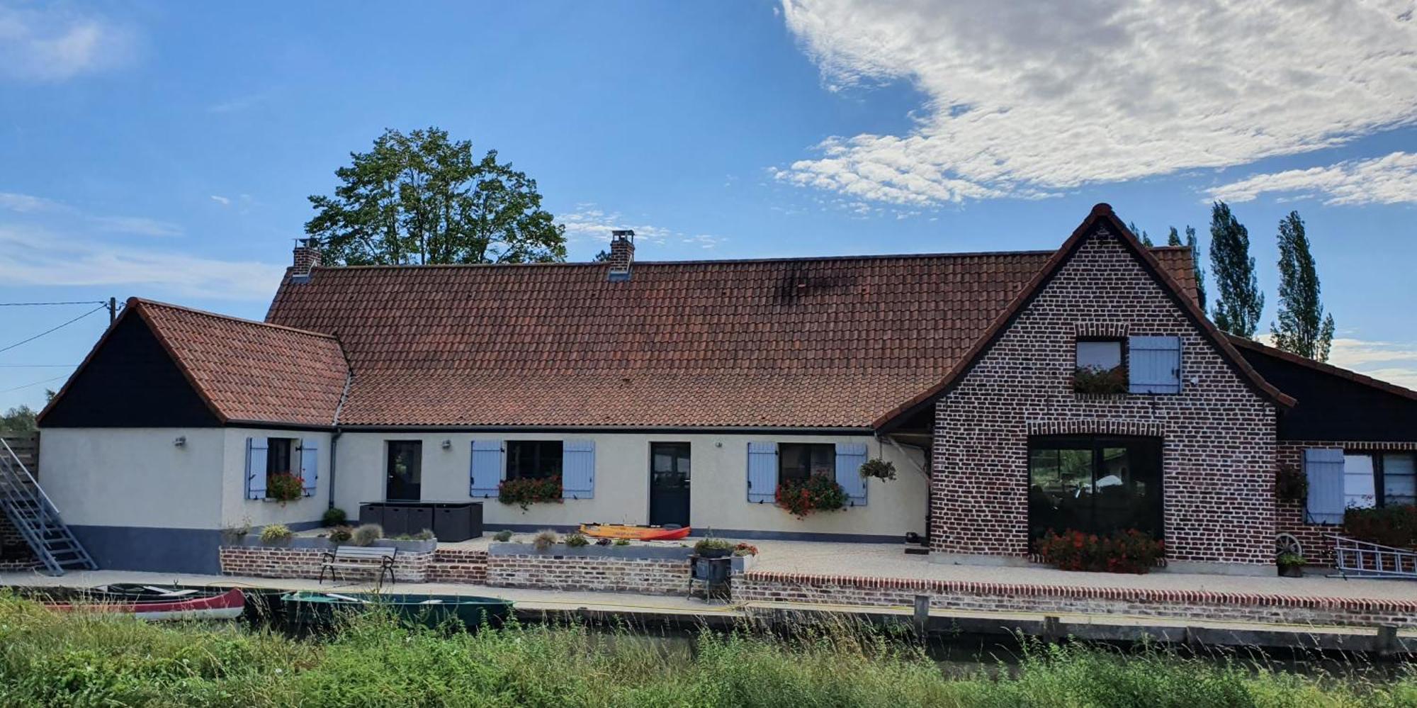 Au Chemin Du Paradis Gite De 10 Personnes 4 Etoiles Saint-Martin-Lez-Tatinghem Exterior photo